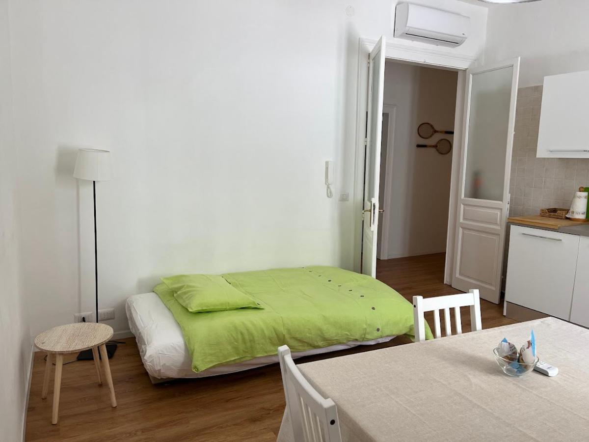 Casa In Centro Con Terrazzo Lejlighed Bari Eksteriør billede